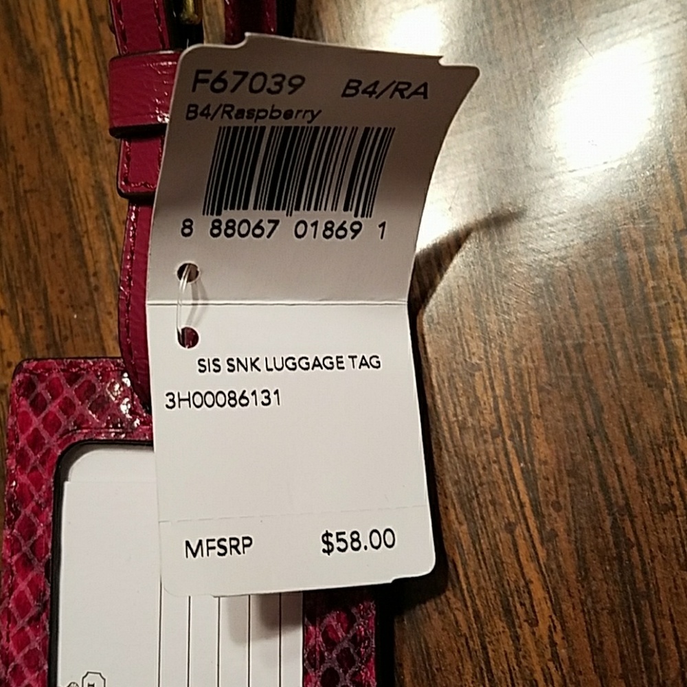 Coach Raspberry Snakeskin Luggage Tag - Picture 4 of 4